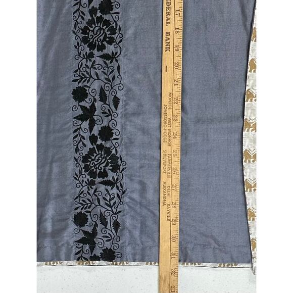 Sue Anu Poncho Measures Size Large Gray Black Embroidery Gold Elephant 100% Silk - Picture 9 of 9